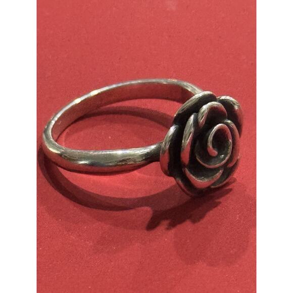 James Avery Retired Sterling Silver Rose Blossom Ring Size 9 - Picture 2 of 6